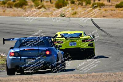 media/Oct-18-2025-Extreme Speed (Sat) [[d6d7e1fef1]]/Red-Green/